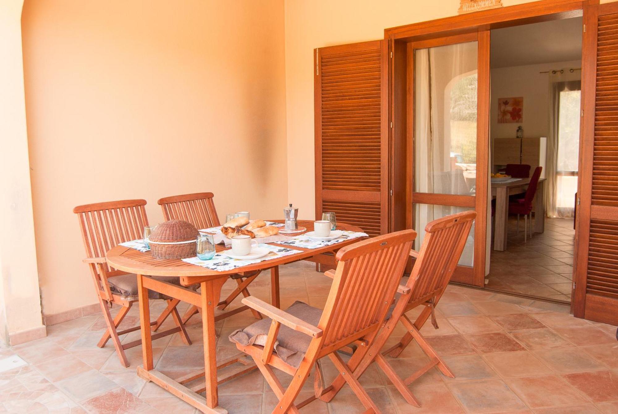 Villa Angedras San Teodoro  Buitenkant foto
